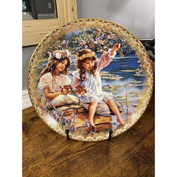 Vintage Limited Edition Collector Plate by Sandra Kuck Sisters Love Forever 597B - Picture 5 of 5